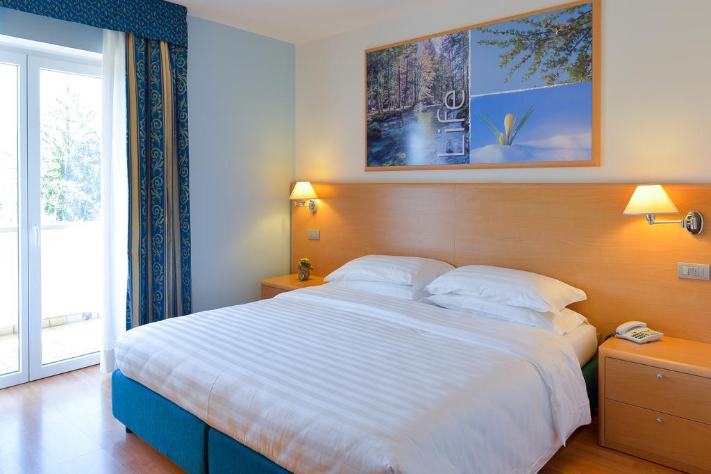 Vital Hotel Flora Comano Terme Luaran gambar