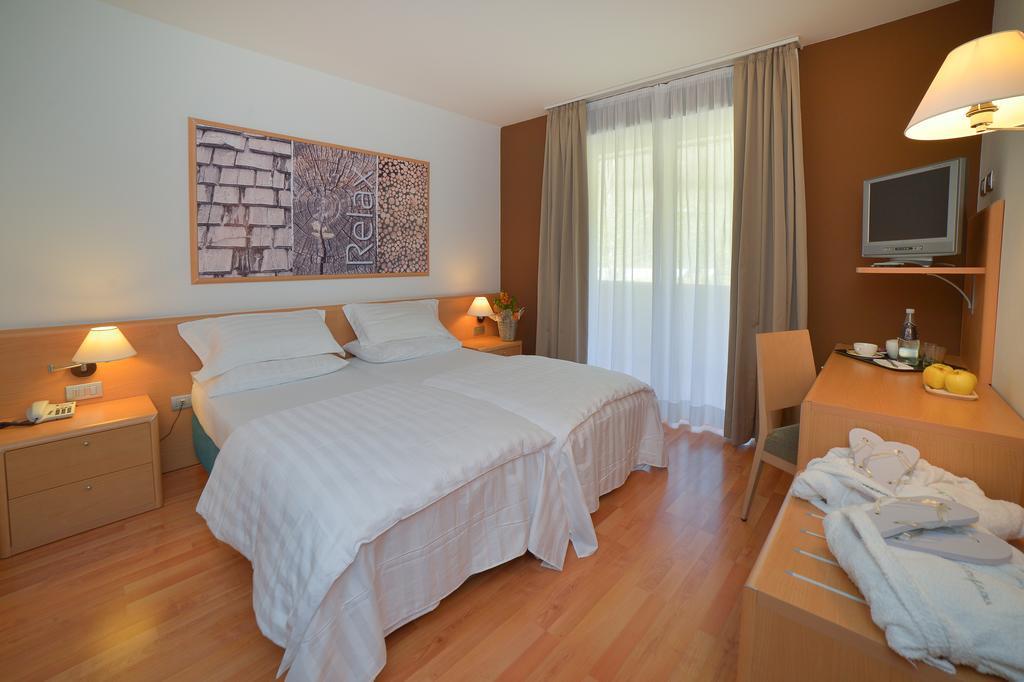 Vital Hotel Flora Comano Terme Luaran gambar