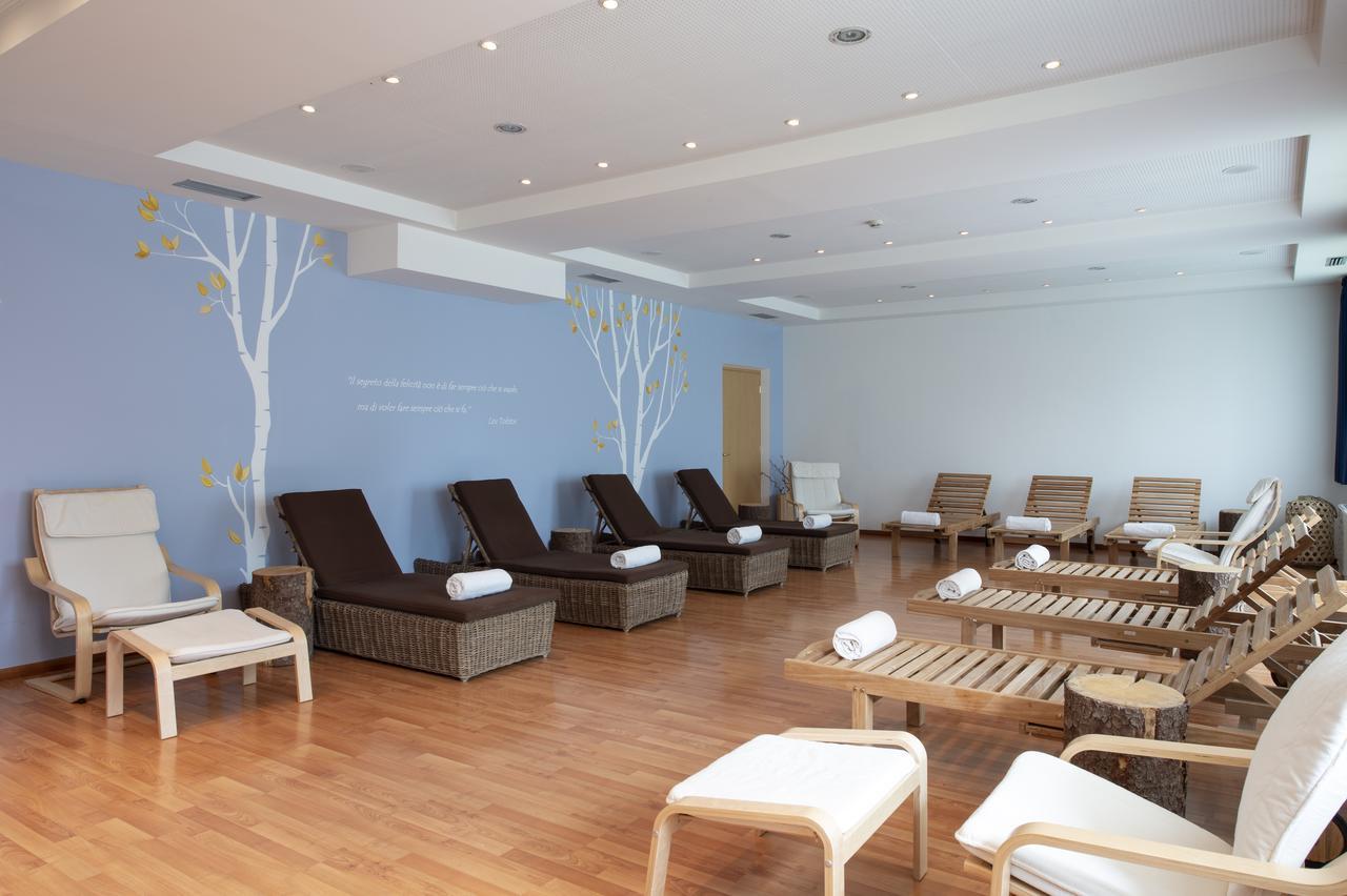 Vital Hotel Flora Comano Terme Luaran gambar